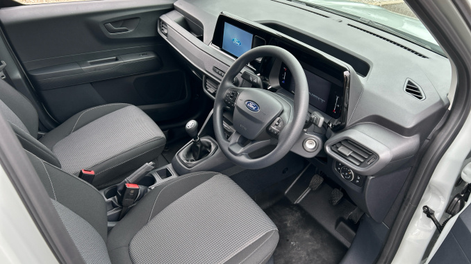 Ford Transit Courier Diesel 1.5 EcoBlue Trend Van - Image 6
